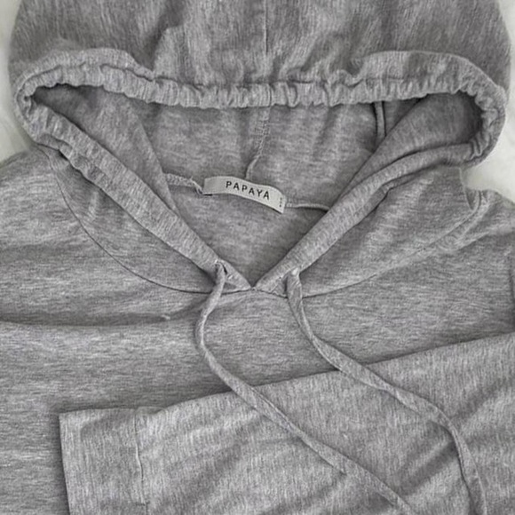 PAPAYA® WOMEN’S “CALIFORNIA” HOODED CROPPED TOP. - Picture 3 of 3